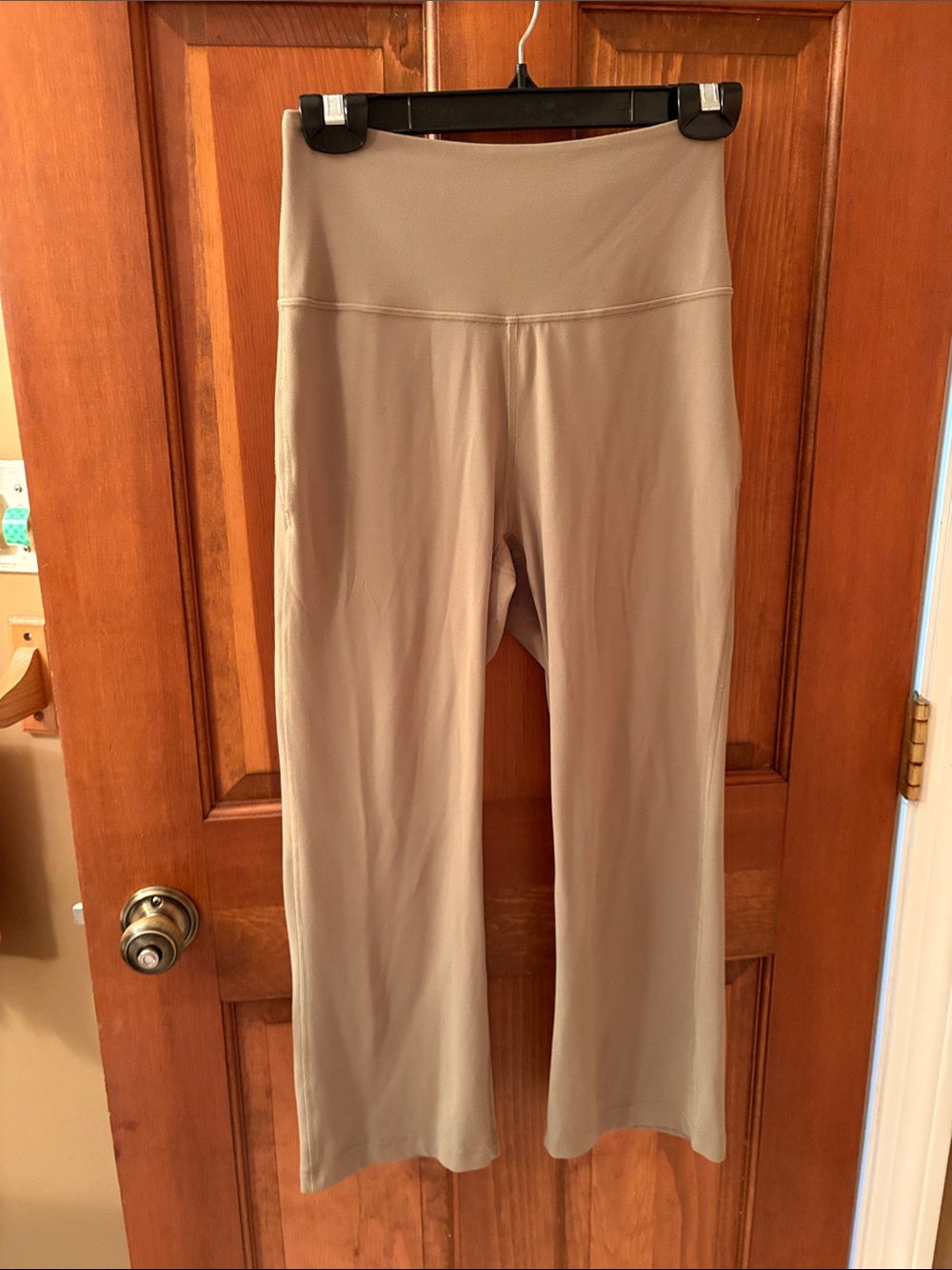 lululemon athletica Wide-Leg Active Pants in Taupe Neutral